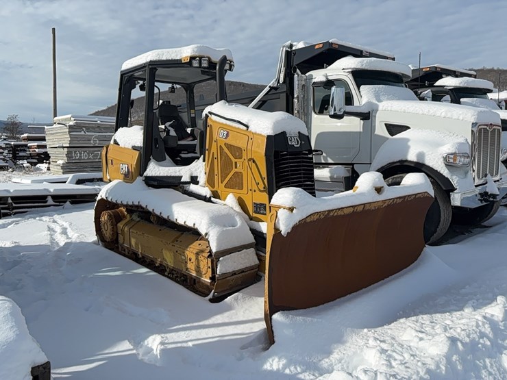 caterpillar-d3-image-1