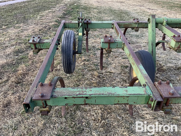 john-deere-1600-image-17