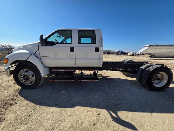 ford-f650-image-8