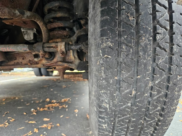 #21244-•-1996-ford-econoline-shuttle-bus-(non-runner)-image-38