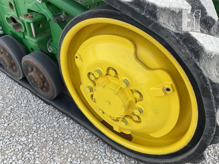 john-deere-8310rt-image-11