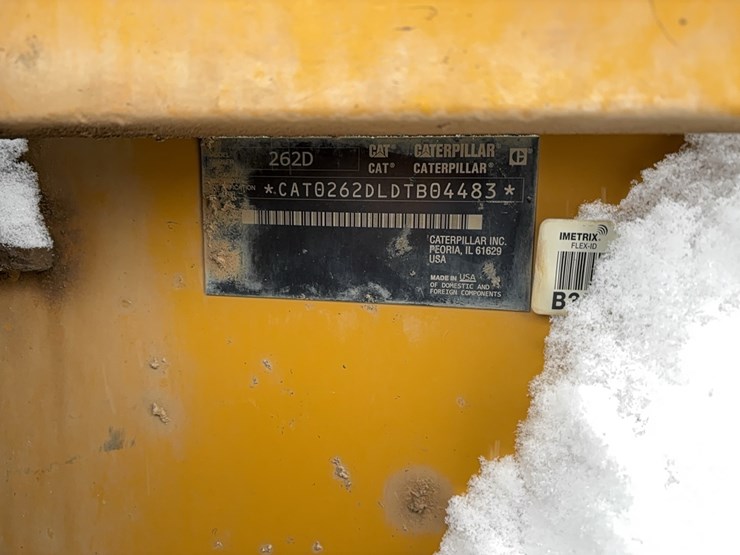 2015-caterpillar-262d-image-4