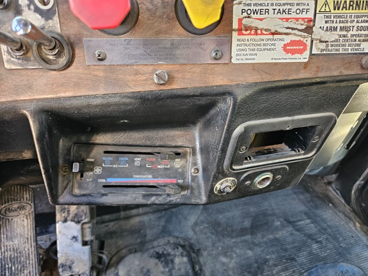 peterbilt-379-image-80