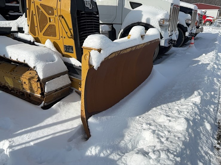 caterpillar-d3-image-2