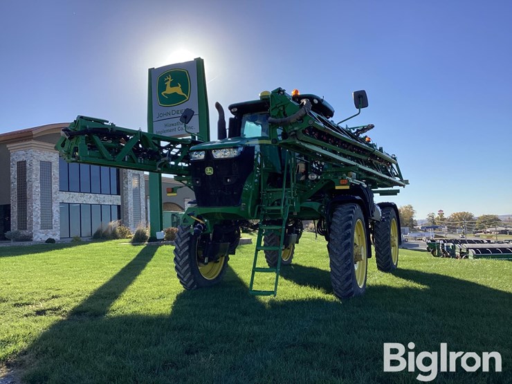 john-deere-r4038-image-1