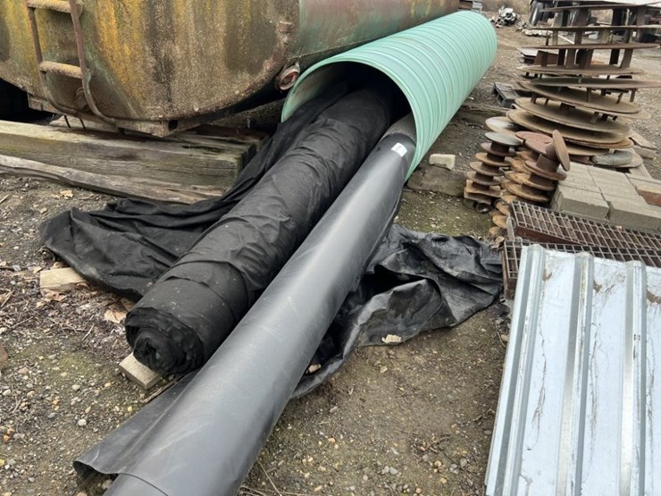 2.5'-x-13'-poly-pipe-&-ground-cover-image-1