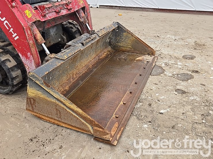 takeuchi-tl8r2-image-10