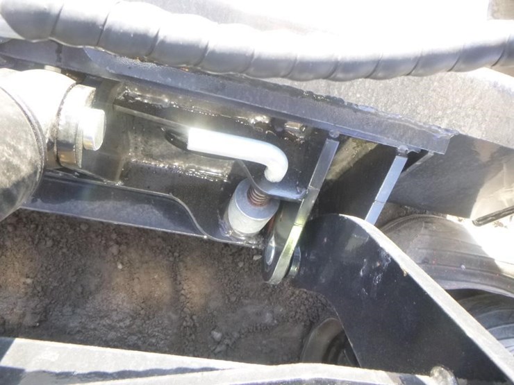 2025-mach-pro-mp-s310-skid-steer-track-loader-image-11