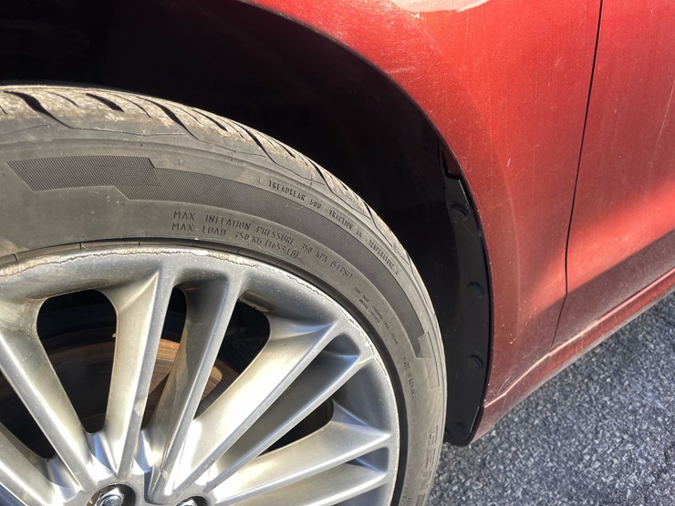 #1388-•-2015-ford-fusion-(has-wi-title)-(of)-image-17