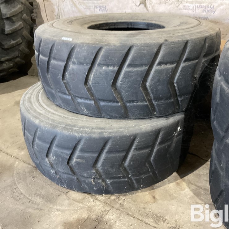 Double Coin REM 2 20.5R25 Payloader Tires