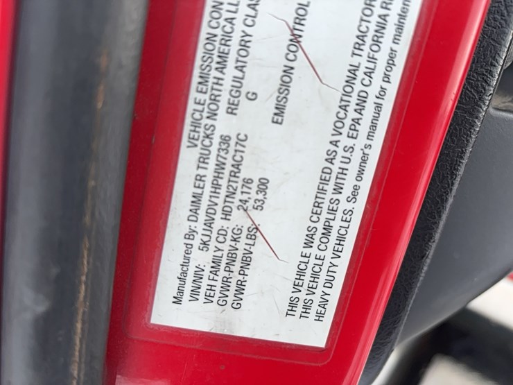 2017-western-star-4700sf-image-19