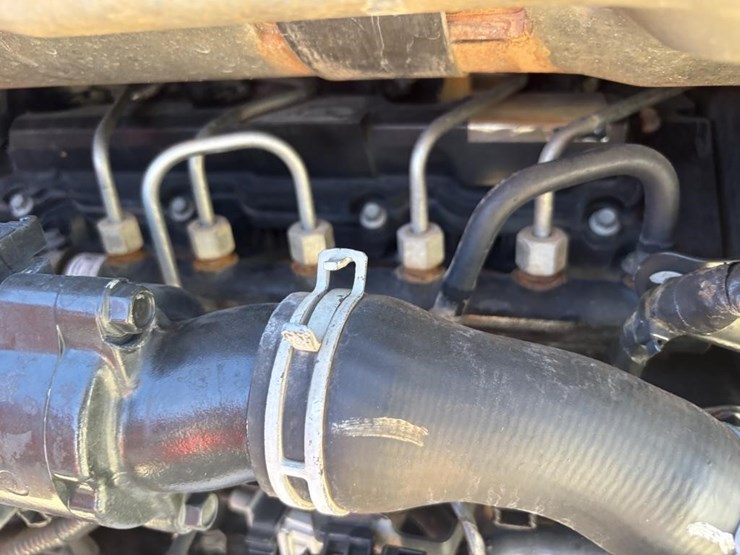 2016-bobcat-t770-image-41