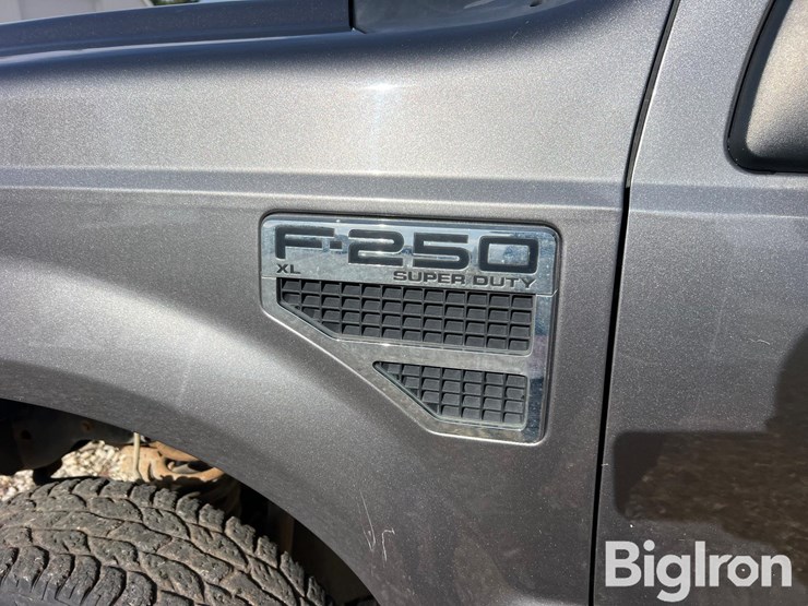 ford-f250-xl-image-9