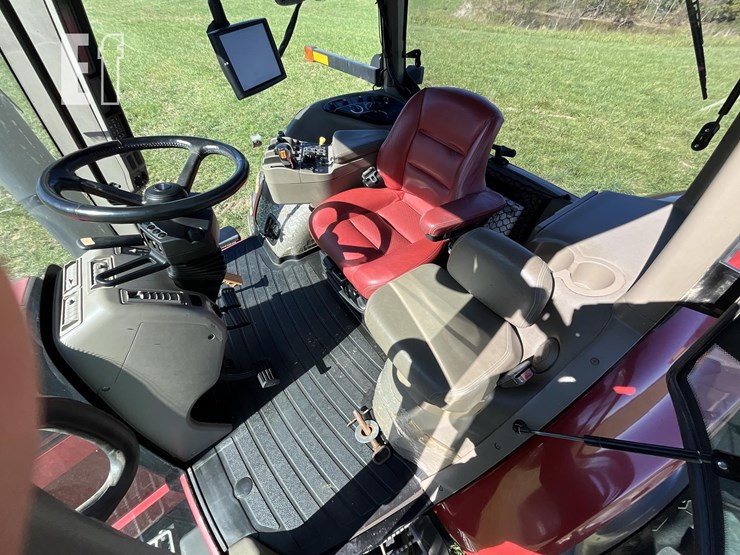 2010-case-ih-magnum-245-image-16