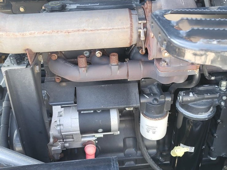 new-holland-cr9040-image-55