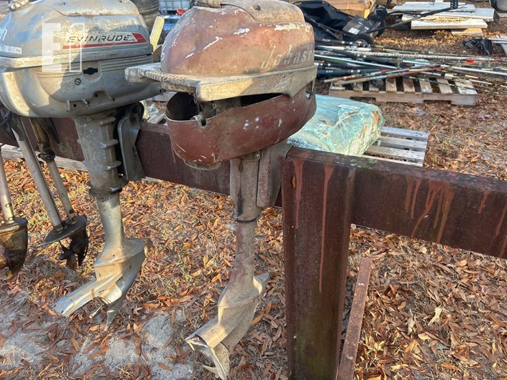 johnson-jw12-outboard-motor-image-1