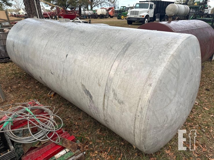 1000-gallon-aluminum-tank-image-4