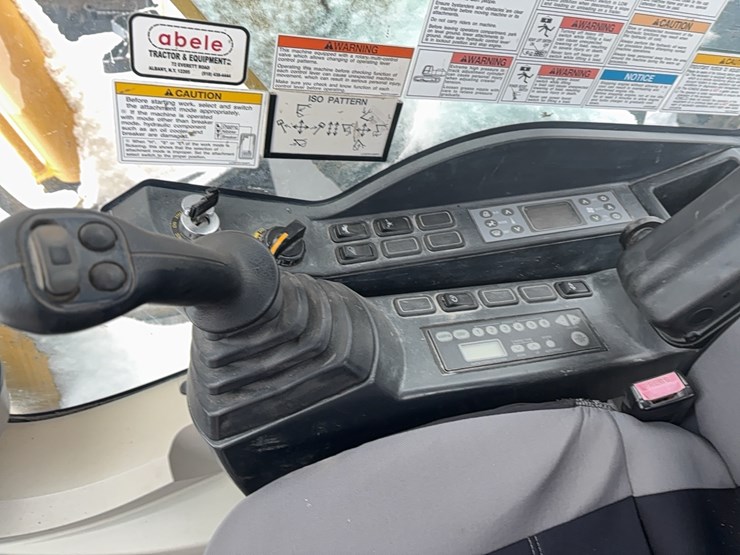 kobelco-sk260-lc-9-image-23