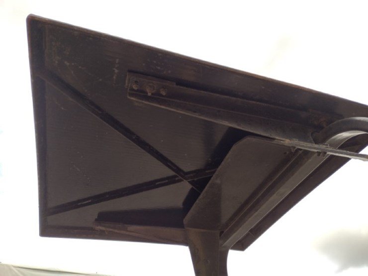 caterpillar-cb-334e-image-10