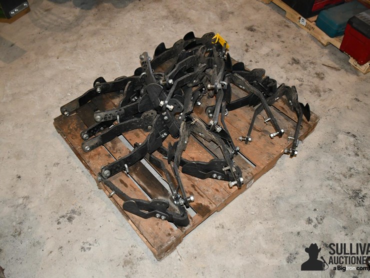 pallet-of-farm-support-image-5