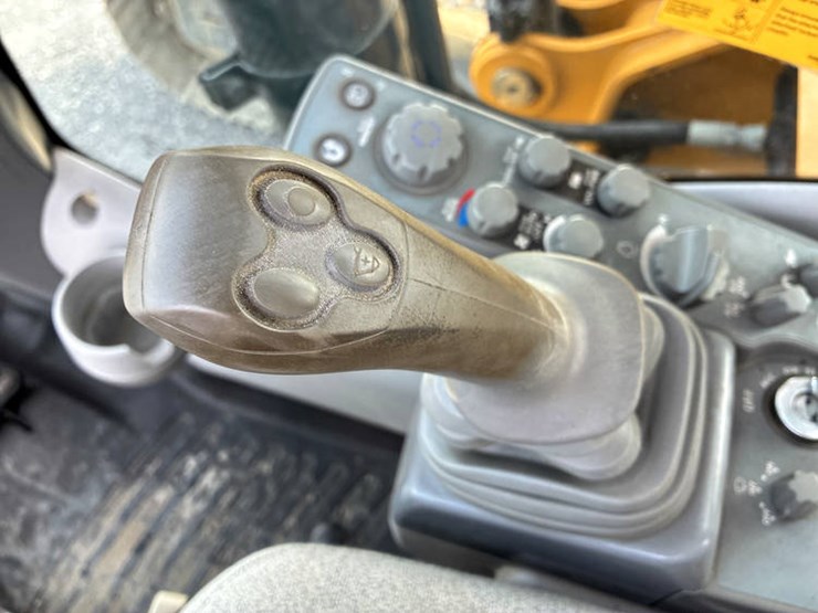 #121026-•-2021-jd-250g-lc-#1ff250gxklf611660-image-92