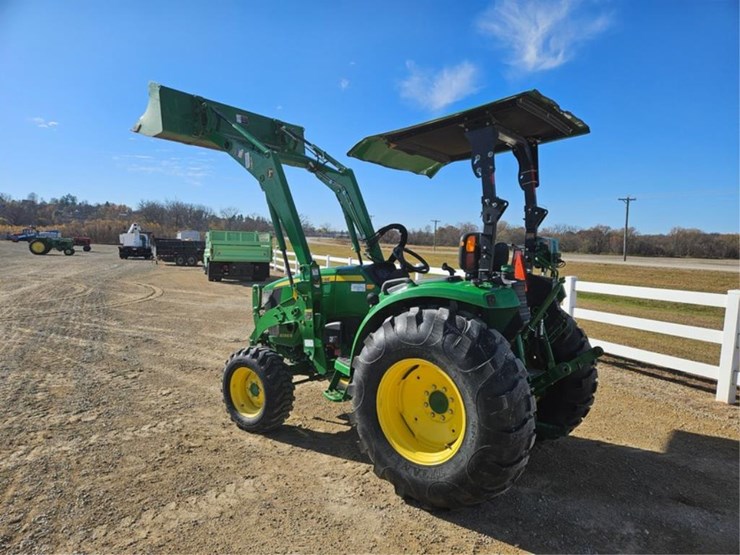 #3087-•-john-deere-4066-4x4-tractor,-h180-loader-image-58