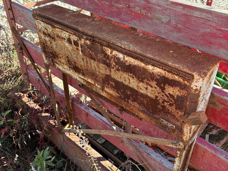 fair-banks-scale-image-5