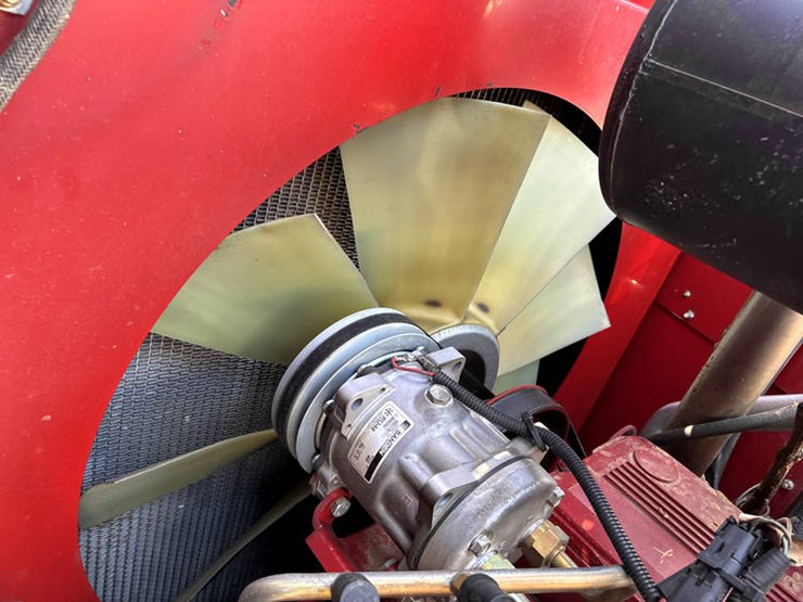 case-ih-5088-image-81