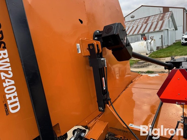 woods-bw240hdq-image-14