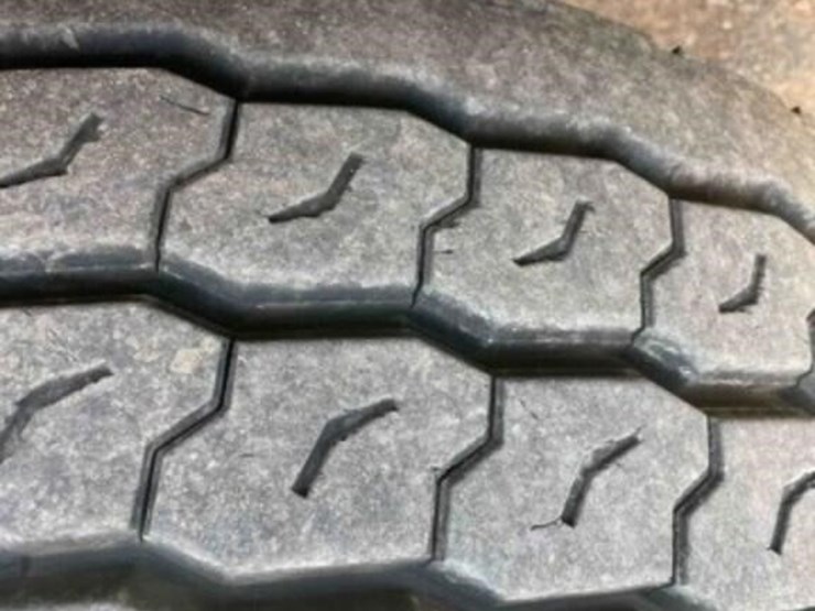 2007-mack-chn613-image-25