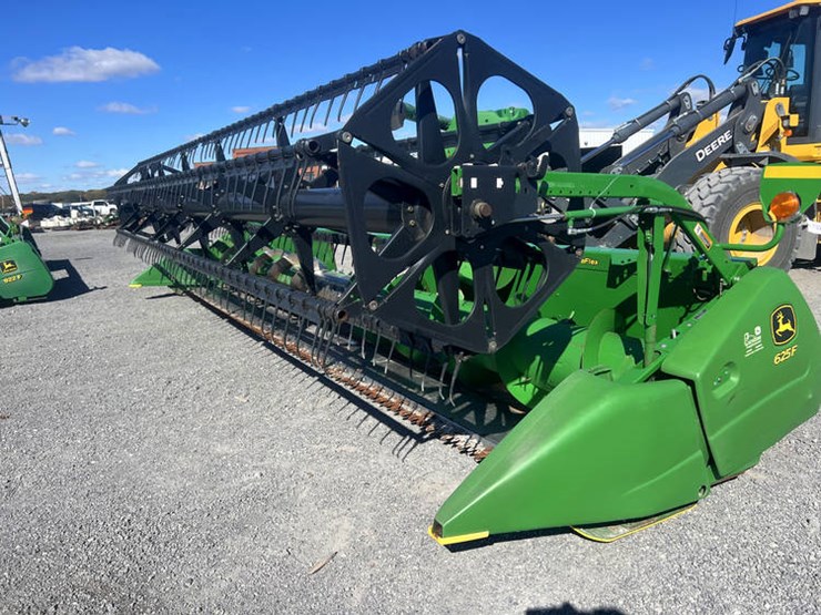 2012-john-deere-625f-image-4