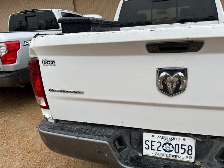 dodge-ram-2500-image-12