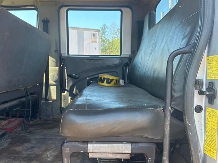 international-durastar-4400-image-17