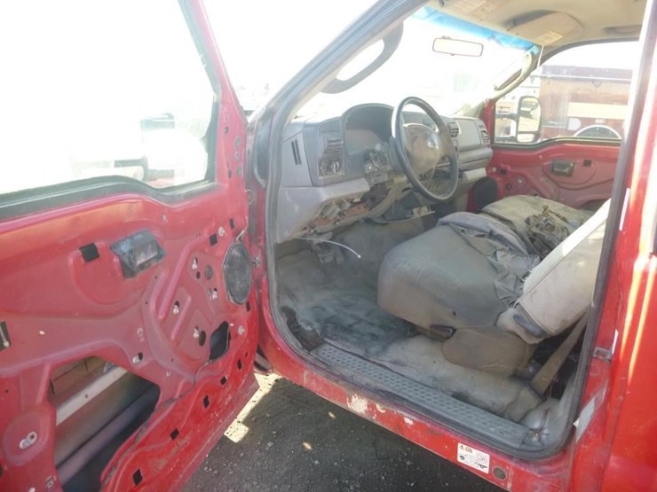 2005-ford-f550-image-7