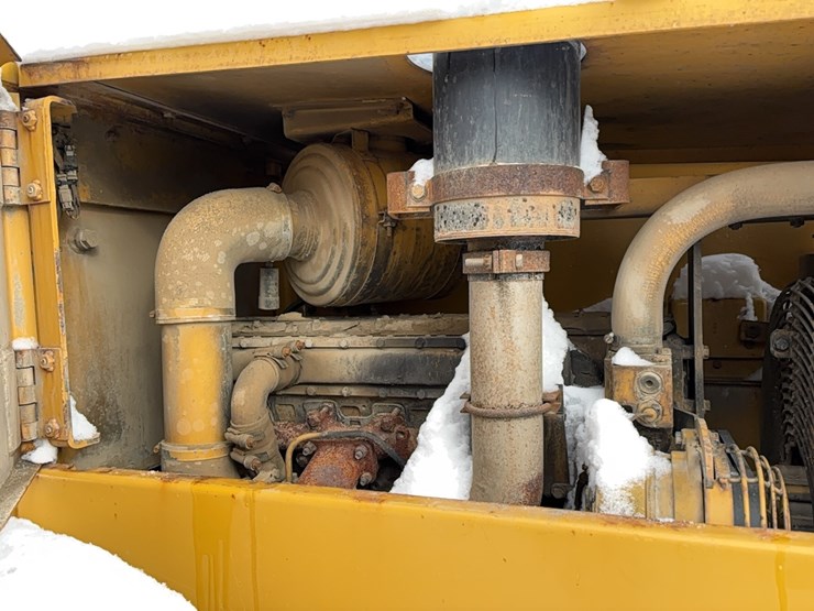 2016-caterpillar-cs-563c-image-9