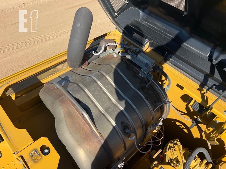 caterpillar-326fl-image-20