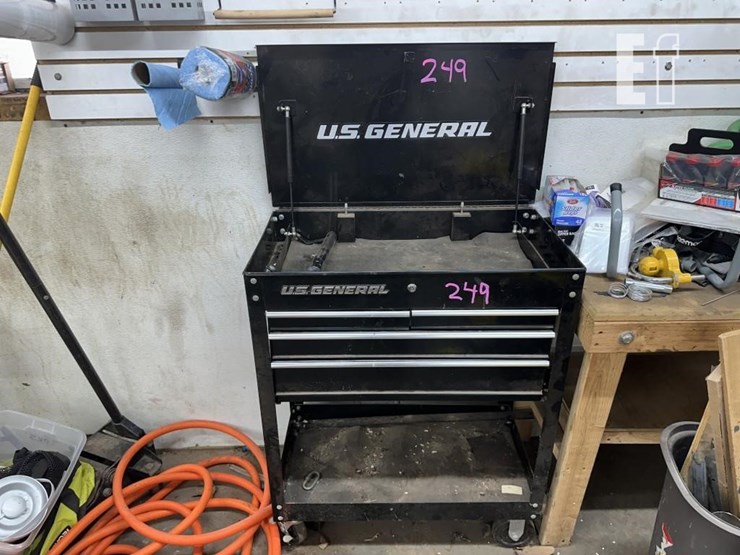 us-general-rolling-tool-box-image-1