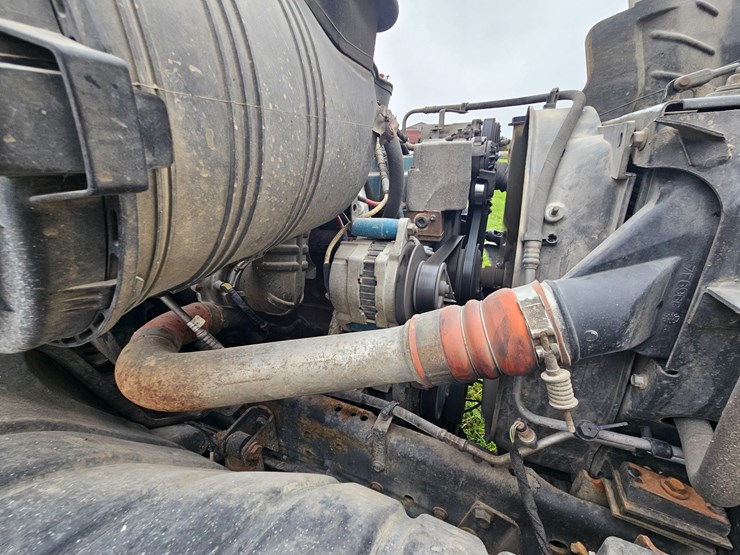 international-durastar-4400-image-42