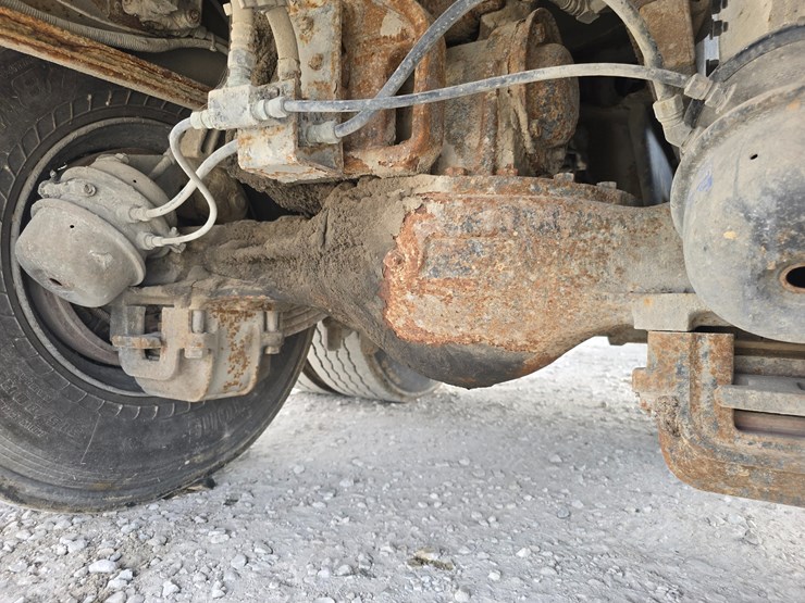 1996-mack-mr688s-image-104