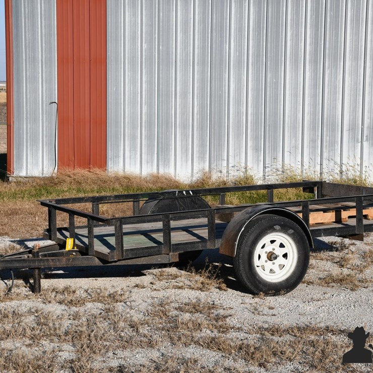 2001 HEM 10' S/A Utility Trailer