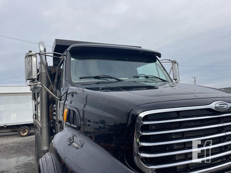 2006-sterling-l8500-image-4