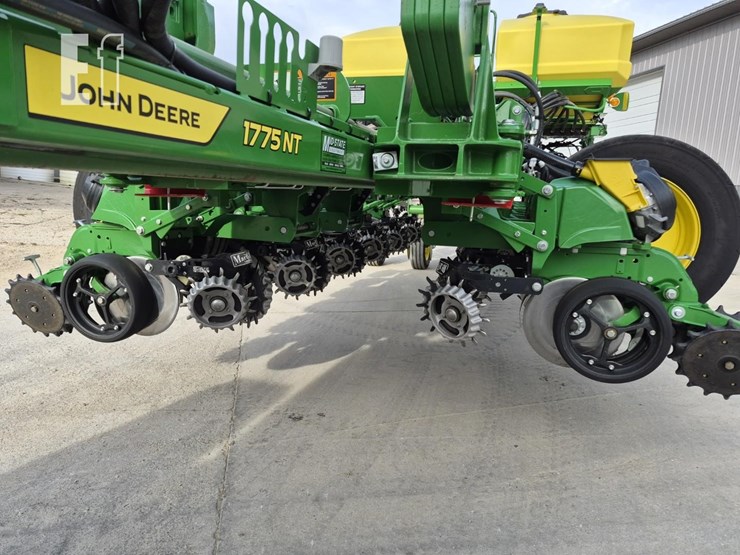 john-deere-1775-image-20