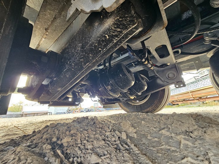 2025-landoll-440-image-39