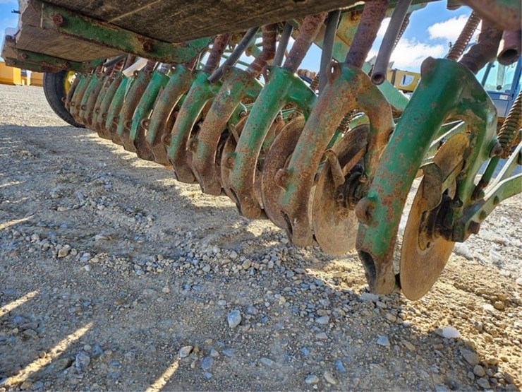 john-deere-10-image-20