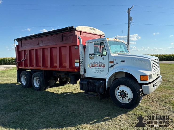 international-4900-image-3