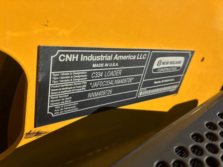 new-holland-c334-image-2