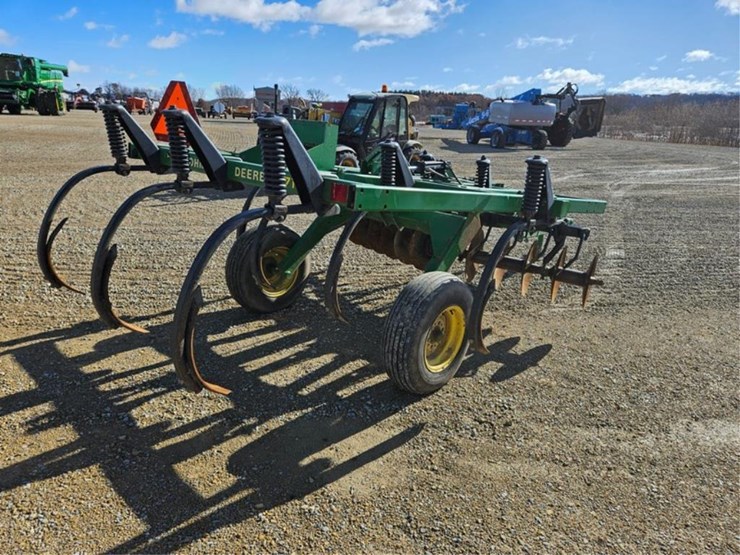 john-deere-714-image-5