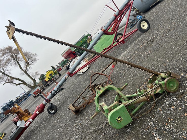 john-deere-350-image-2