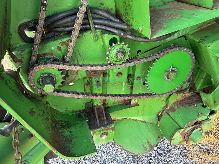 john-deere-535-image-40