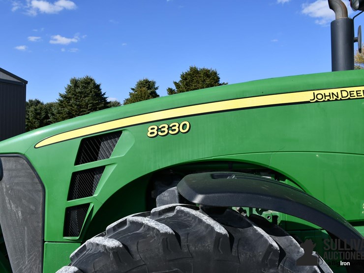 john-deere-8330-image-12